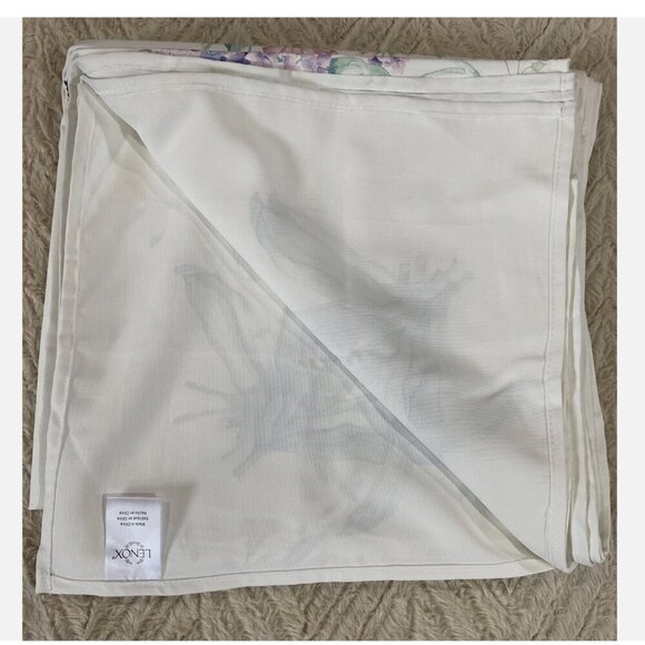 Lenox Butterfly Meadow Garden Multi Pastel Polyester Oblong Tablecloth 60" x120" - Picture 6 of 9